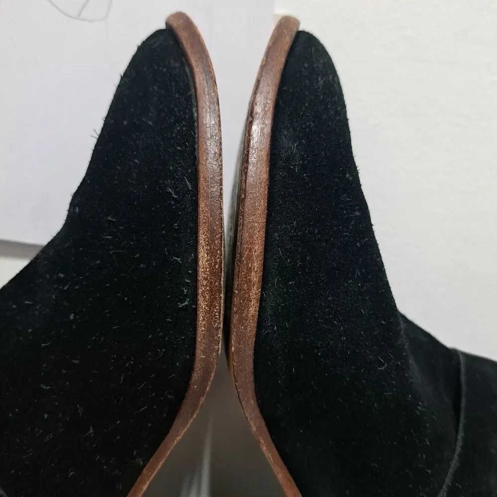 Kate Spade Taley Logo Bow Gothic Western Pull On Leather Suede Ankle Bootie 8.5